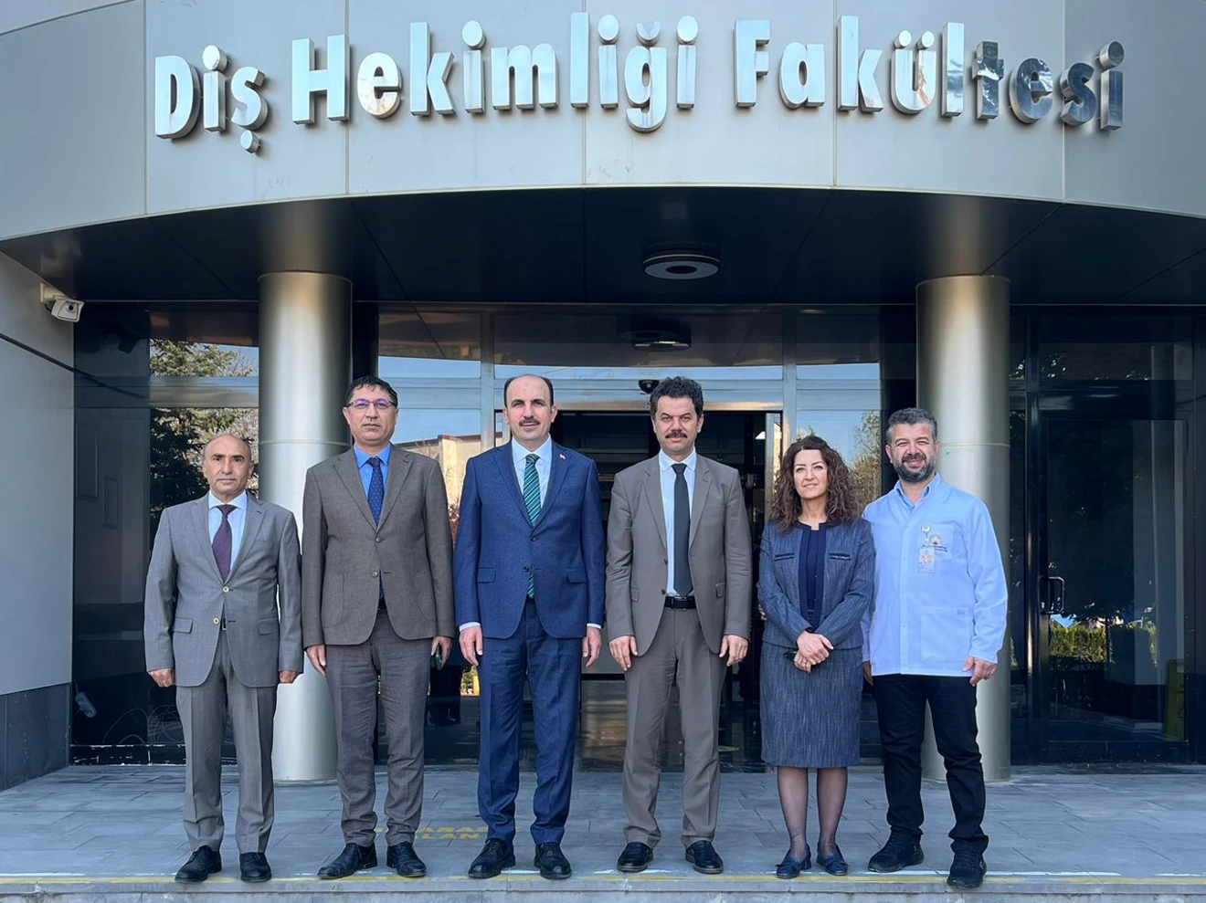 Başkan Altay’dan Tıp Fakültesi Hastanesi ve Diş Hekimliği Fakültesine ziyaret